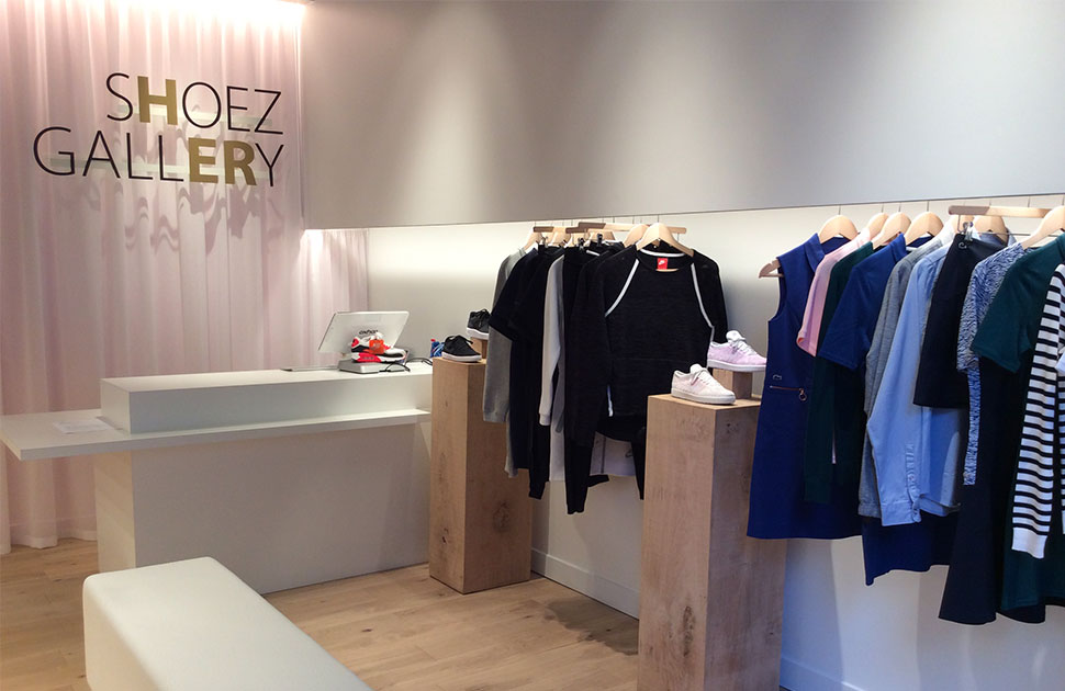 Shoez Gallerie - Comptoirs et Agencements Large